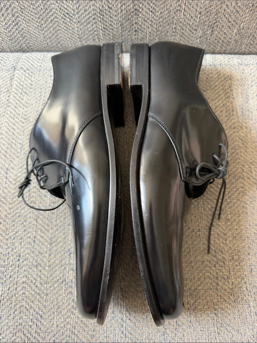 Prada Men’s Black Leather lace Up Oxford Dress Shoes Size: 9.5